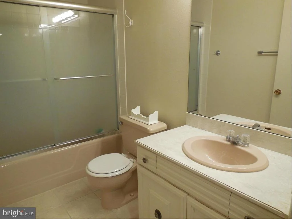 Photo of Unit 73A at 3600 GLENEAGLES DRIVE