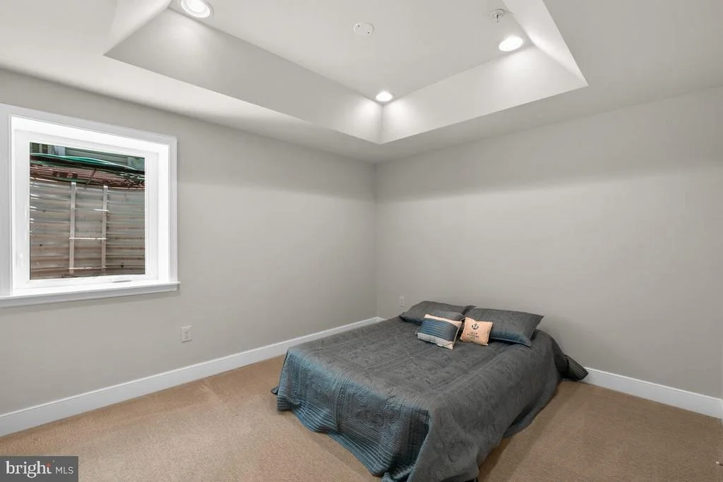 Photo of 1162 OAK VIEW DRIVE