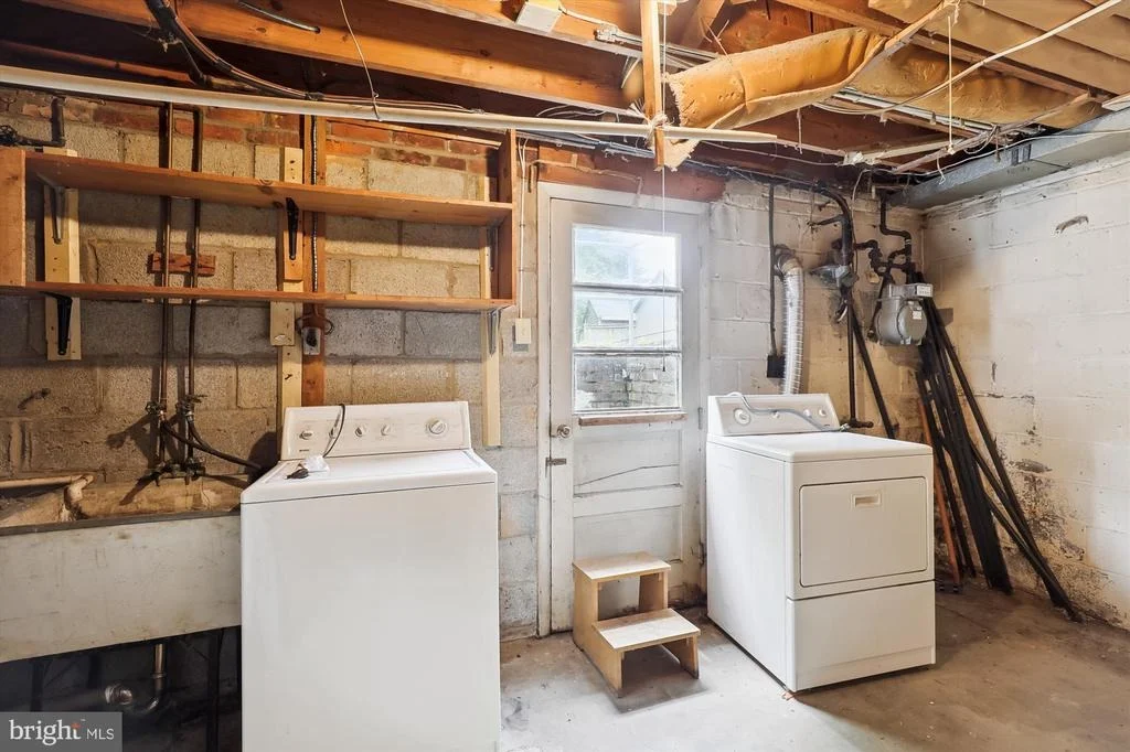 Photo of 11818 MENTONE ROAD