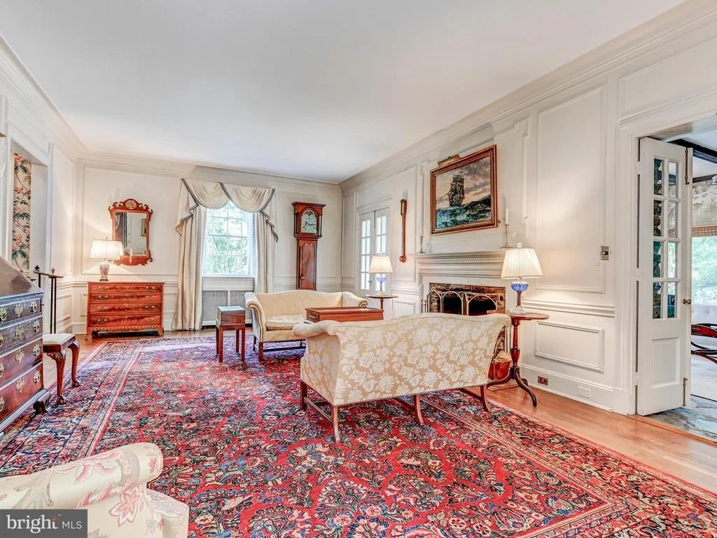 Photo of 1860 CIRCLE ROAD