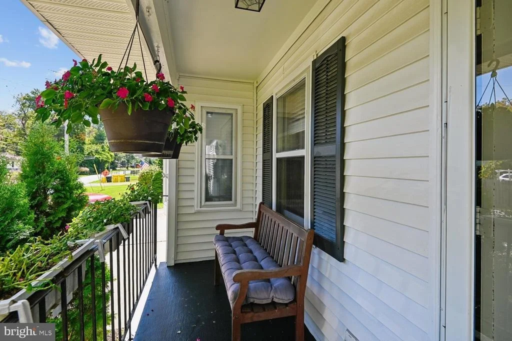 Photo of 4734 IDLEWILDE ROAD