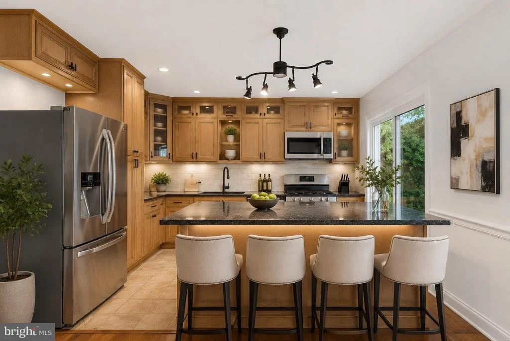 Photo of 404 CROSBY