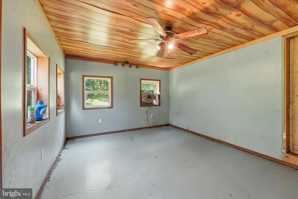 Photo of 14316 TOWER ROAD
