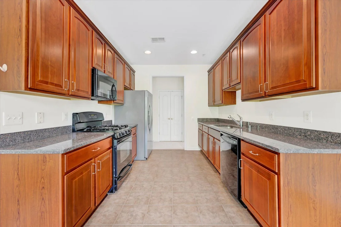 Photo of Unit 6 at 1403-F JOPPA FOREST DRIVE
