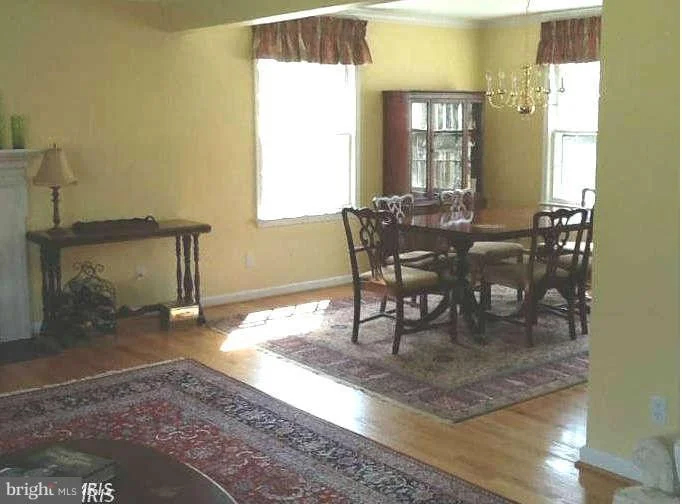 Photo of 1430 COLLEEN LANE