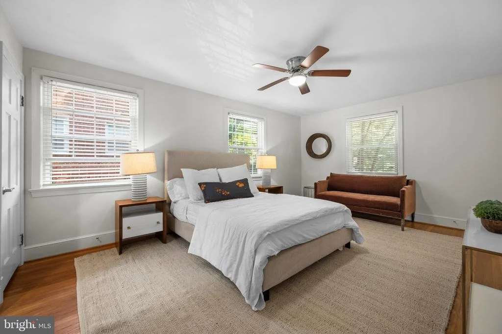 Photo of 1667 PRIMROSE ROAD NW