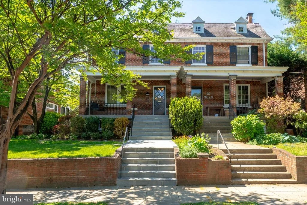 Photo of 3624 WARREN STREET NW