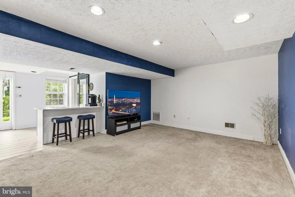 Photo of 26135 VIEWLAND DRIVE