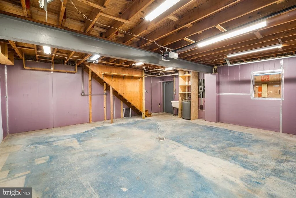 Photo of 2 12TH STREET