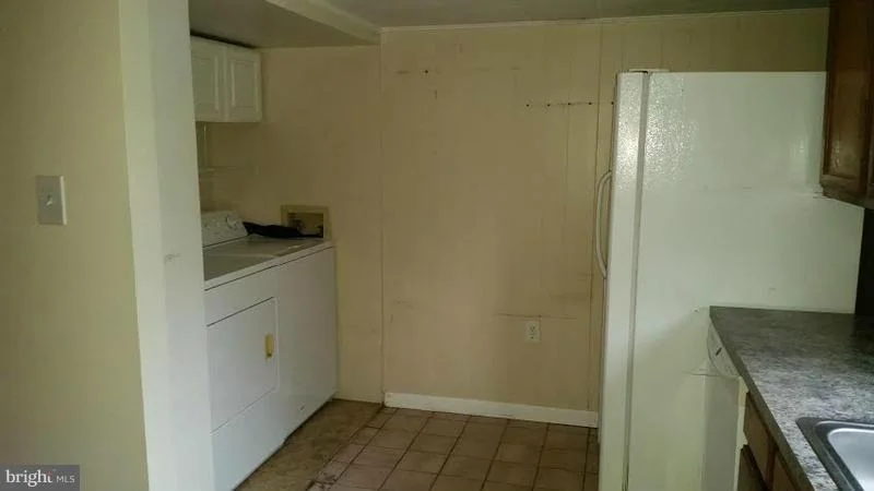 Photo of 540 WEST DRIVE