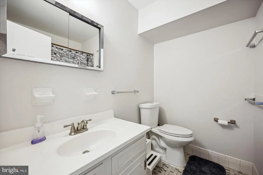 Photo of 2 LOCKSLEY COURT