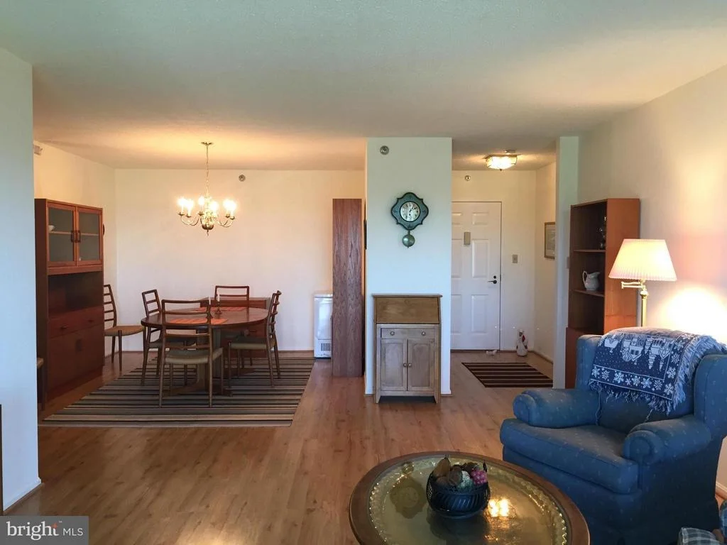 Photo of Unit 11015 at 15101 INTERLACHEN DRIVE