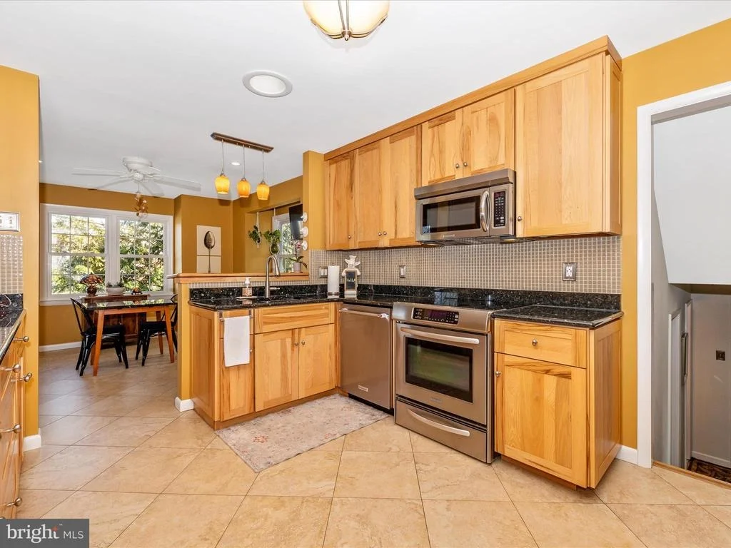 Photo of 16 KLINE BOULEVARD