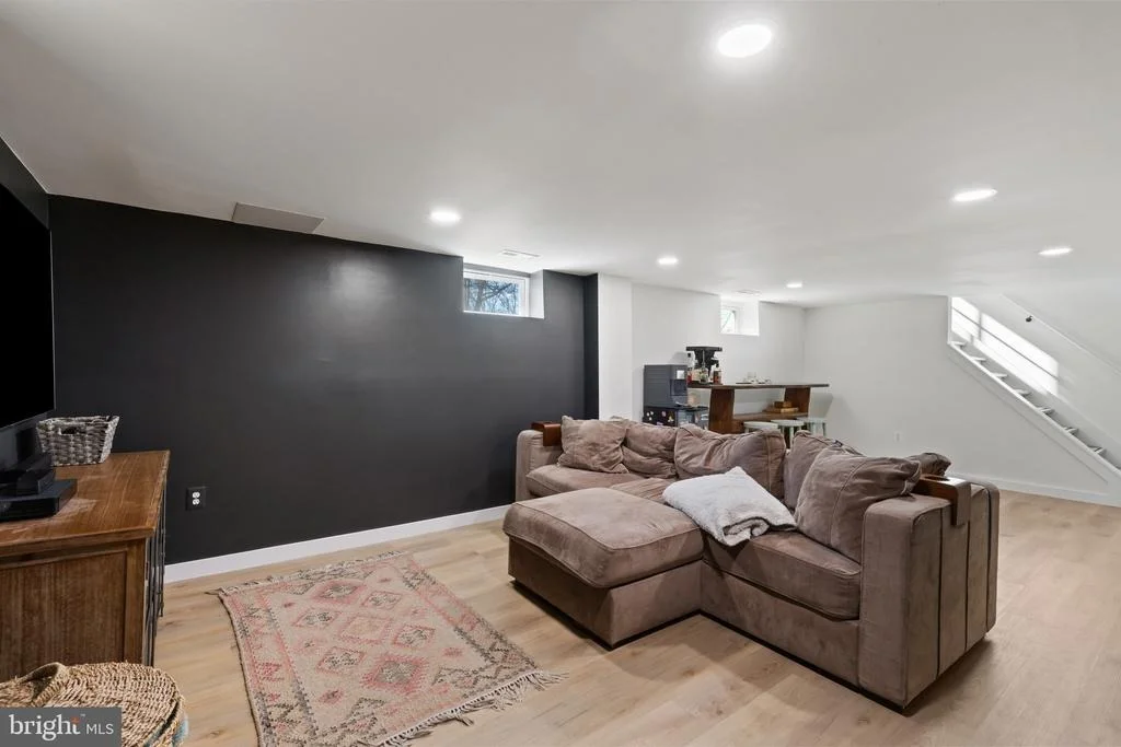 Photo of 51 HILL ROAD