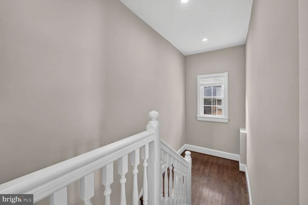 Photo of 509 3RD STREET NE