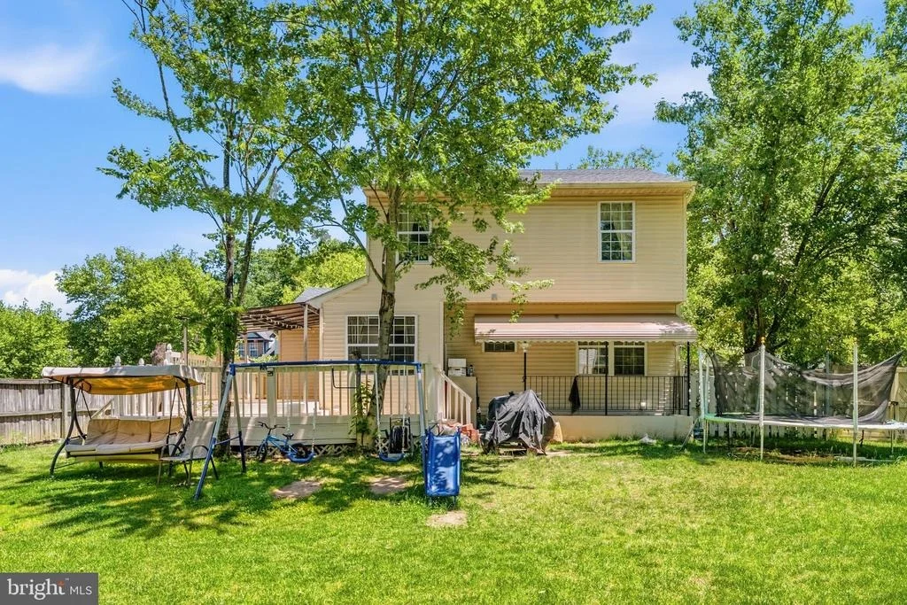 Photo of 8707 DELPHI DRIVE