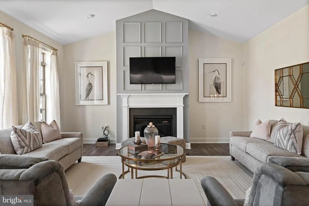 Photo of 33775 CATCHING COVE CT