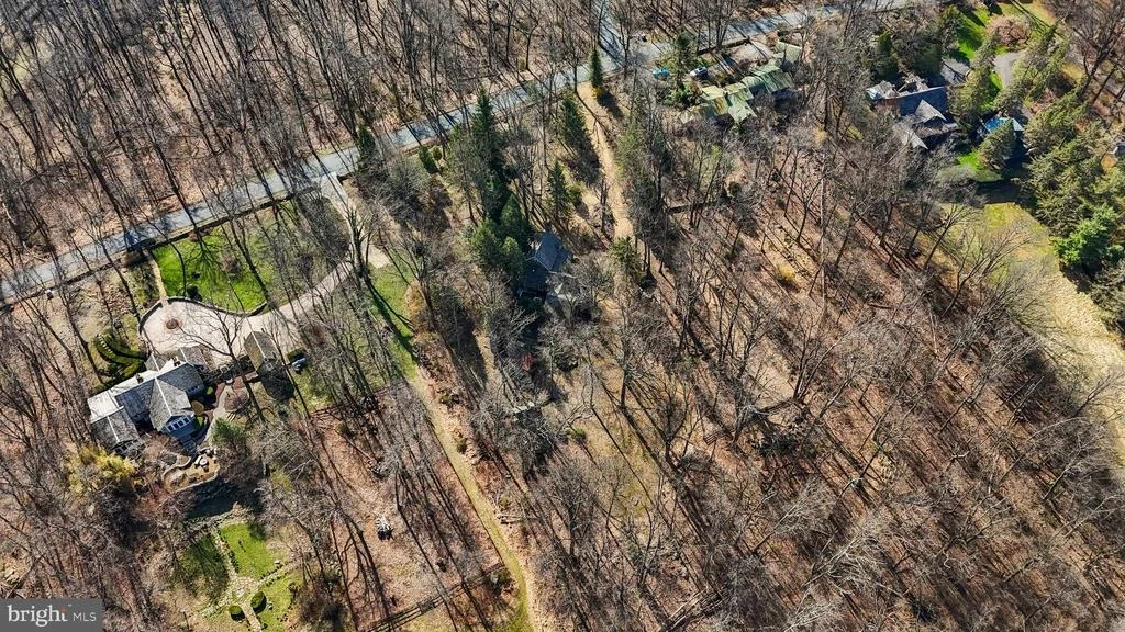 Photo of 17641 RAVEN ROCKS ROAD