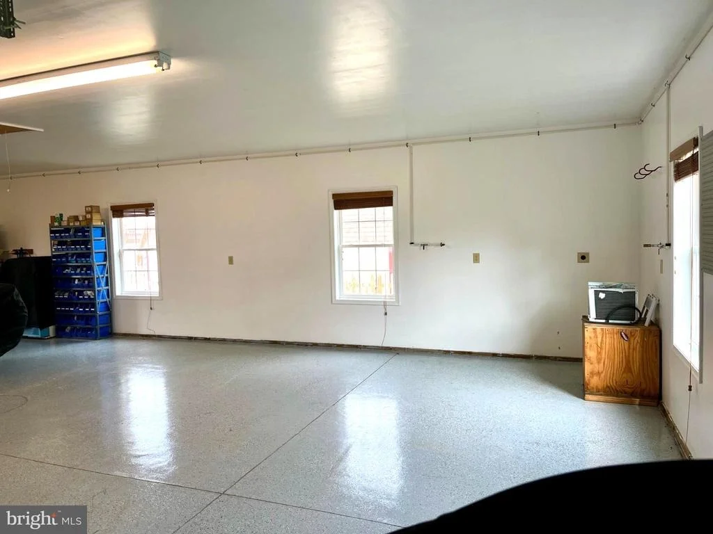Photo of 15932 HIBISCUS DRIVE
