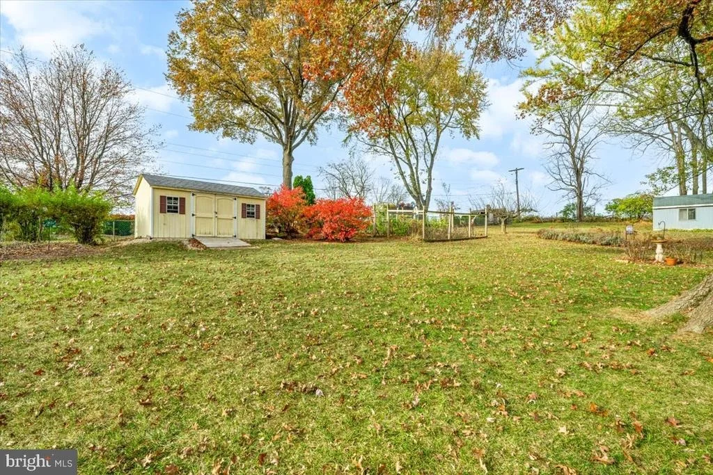 Photo of 7308 POPLAR LANE