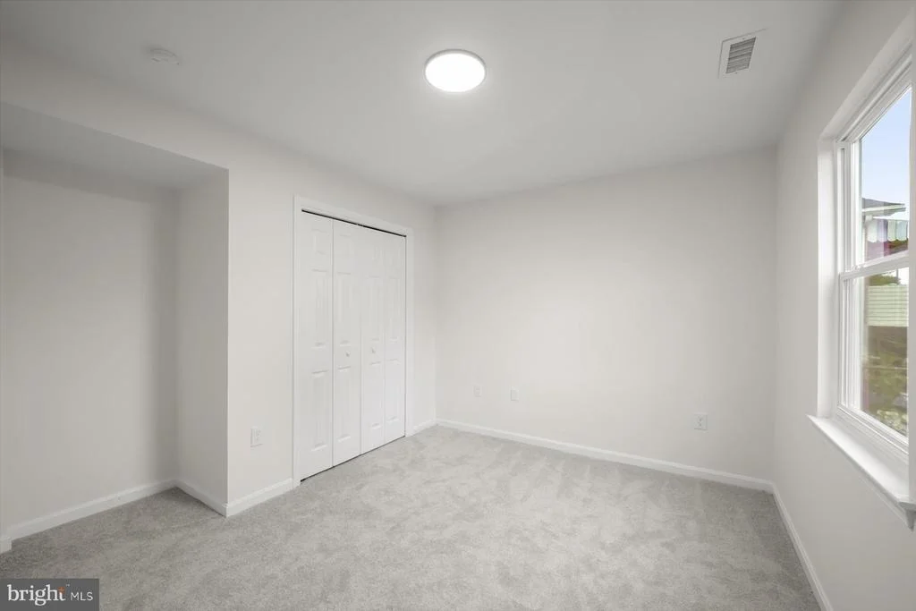 Photo of 1506 OPUS AVENUE