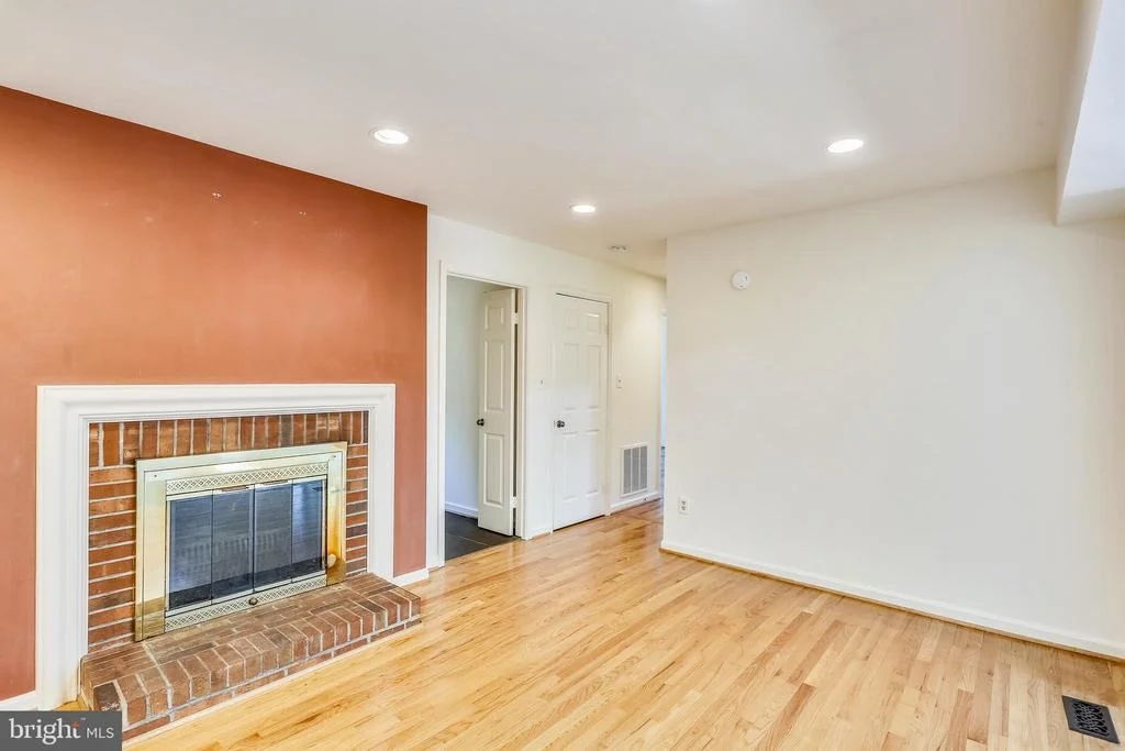 Photo of 8020 EXODUS DRIVE