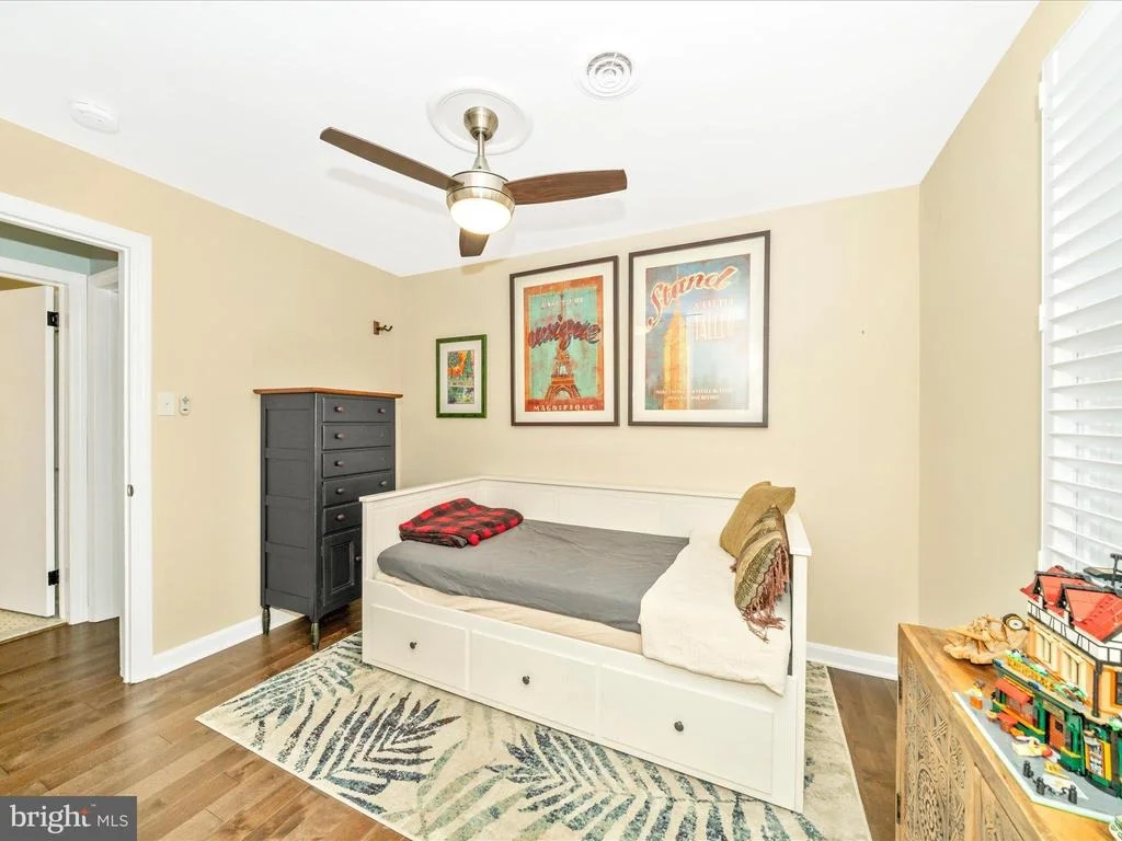 Photo of 903 MERCER PLACE