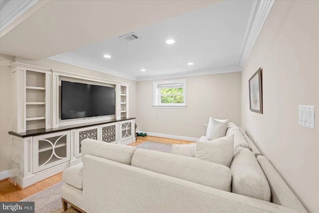 Photo of 816 CONSTELLATION DRIVE
