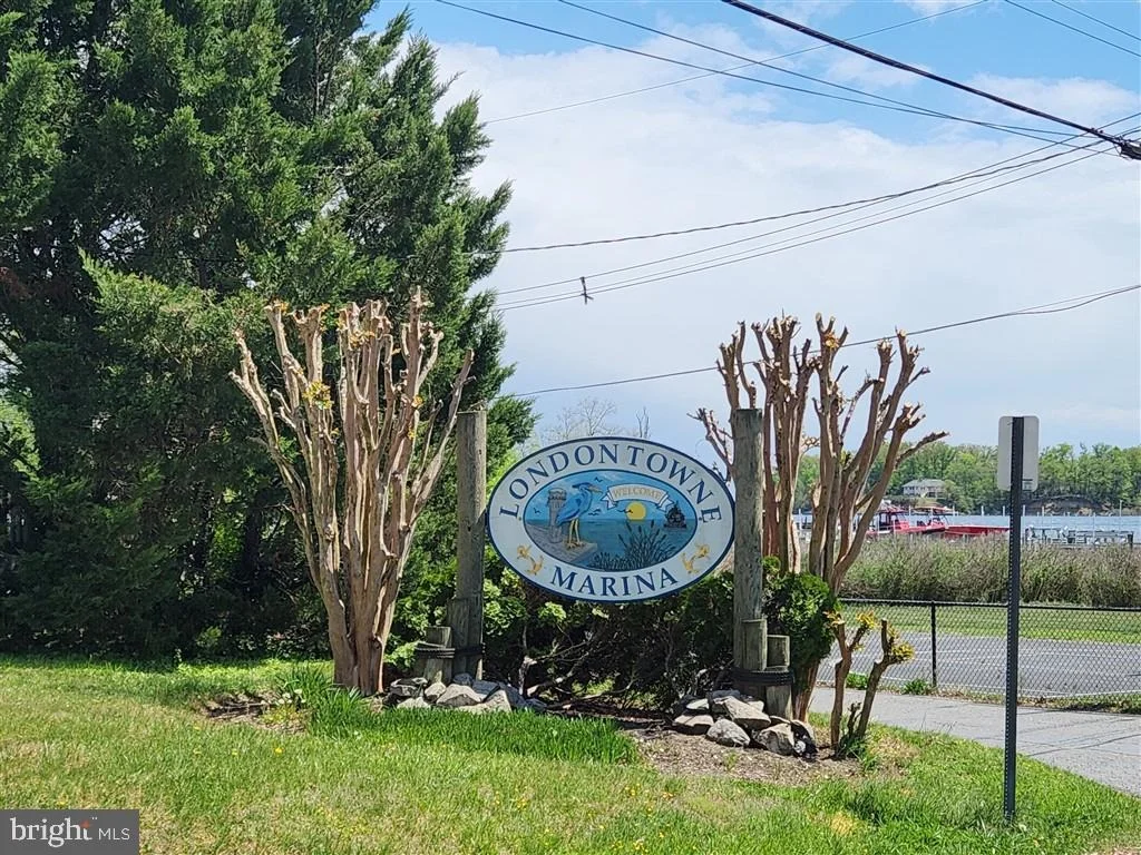 Photo of 1604 ORIOLE ROAD