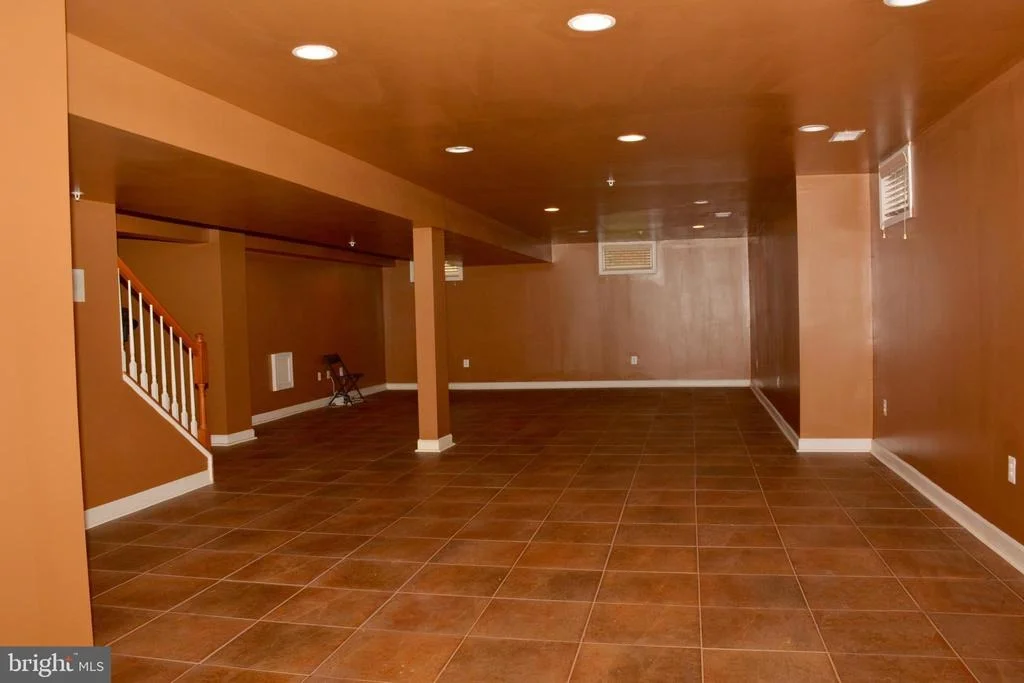 Photo of 2432 NICOL CIRCLE