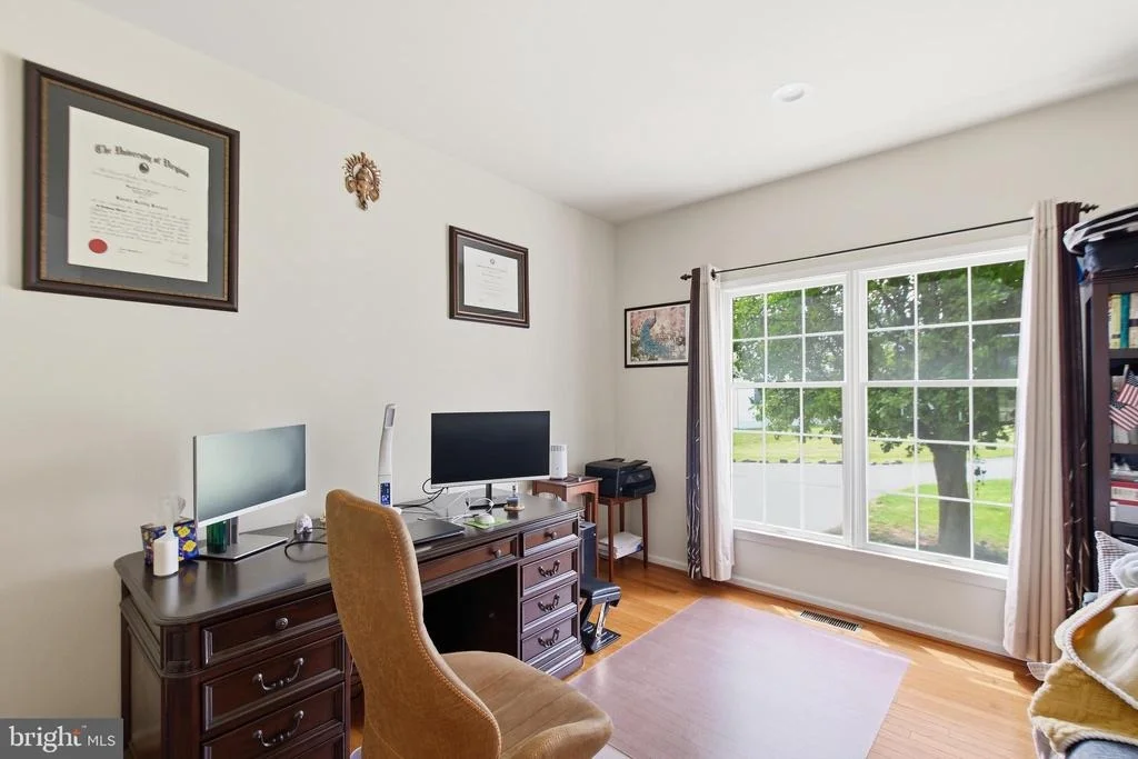 Photo of 43679 LUCKETTS BRIDGE CIRCLE