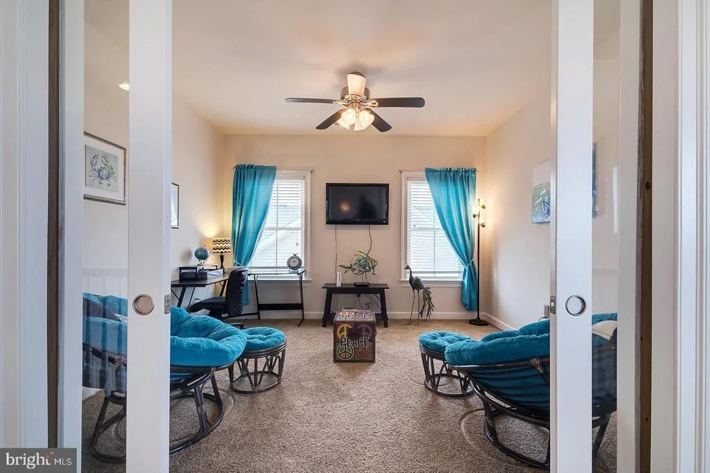 Photo of 38555 GOLDFINCH LANE