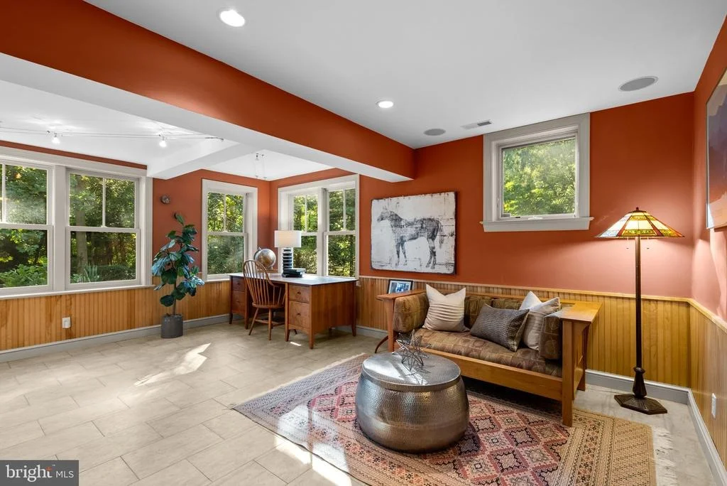 Photo of 1118 DALE DRIVE
