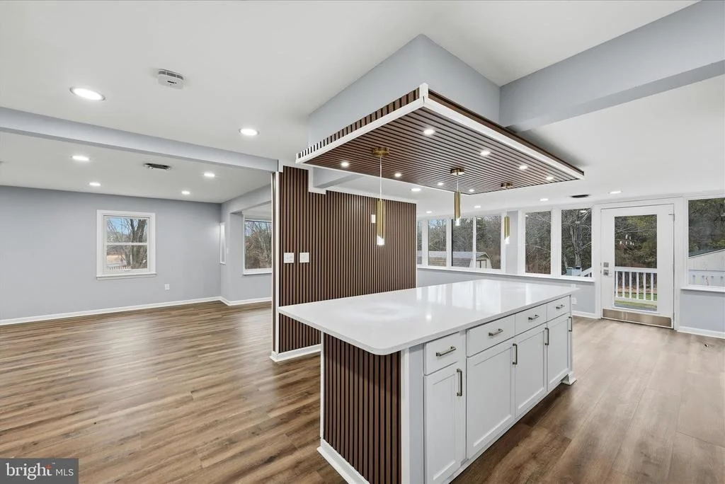 Photo of 2639 LOGMILL ROAD