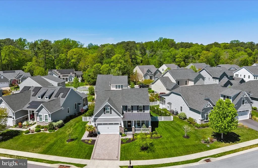 Photo of 19485 MANCHESTER DRIVE