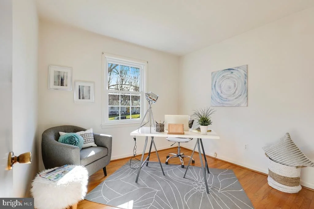 Photo of 13204 HATHAWAY DRIVE