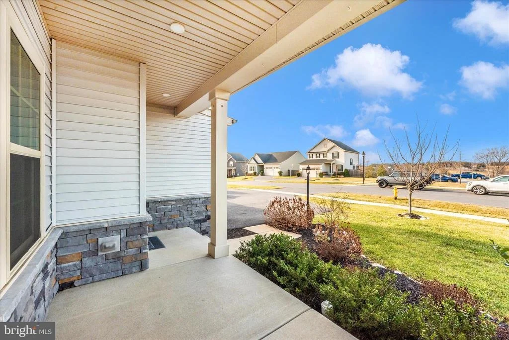 Photo of 7031 EAGLEHEAD DRIVE