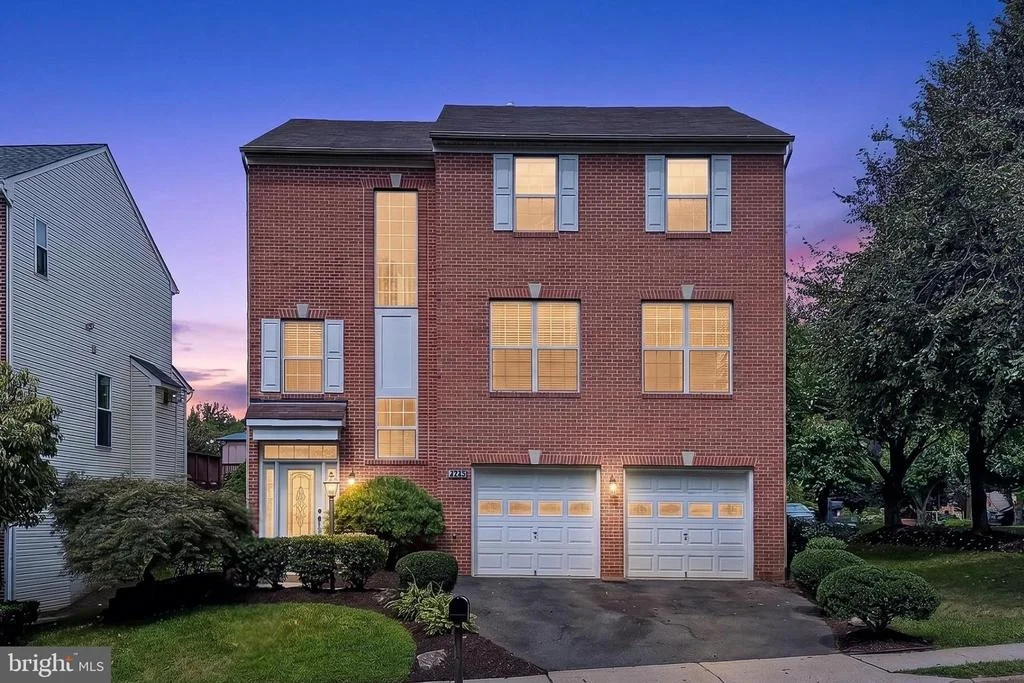 Photo of 8928 GARDEN GATE DRIVE