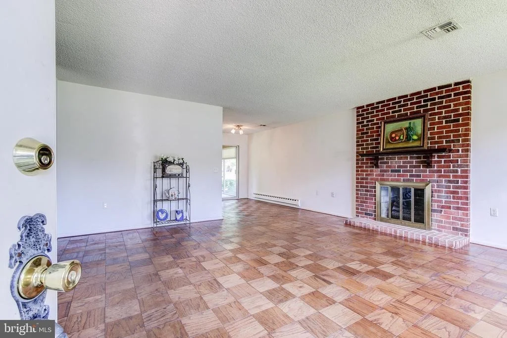 Photo of 15616 HACKNEY LANE