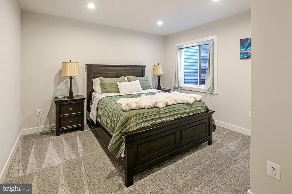 Photo of 6023 CHARLES HENRY PLACE
