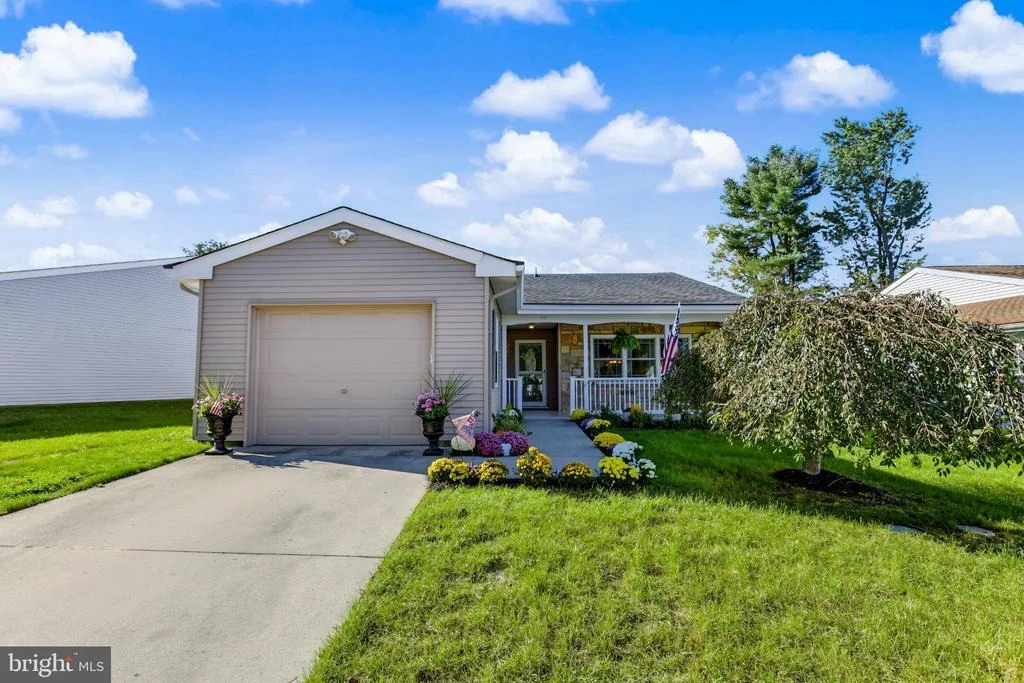 Photo of 79 KINGSTON WAY