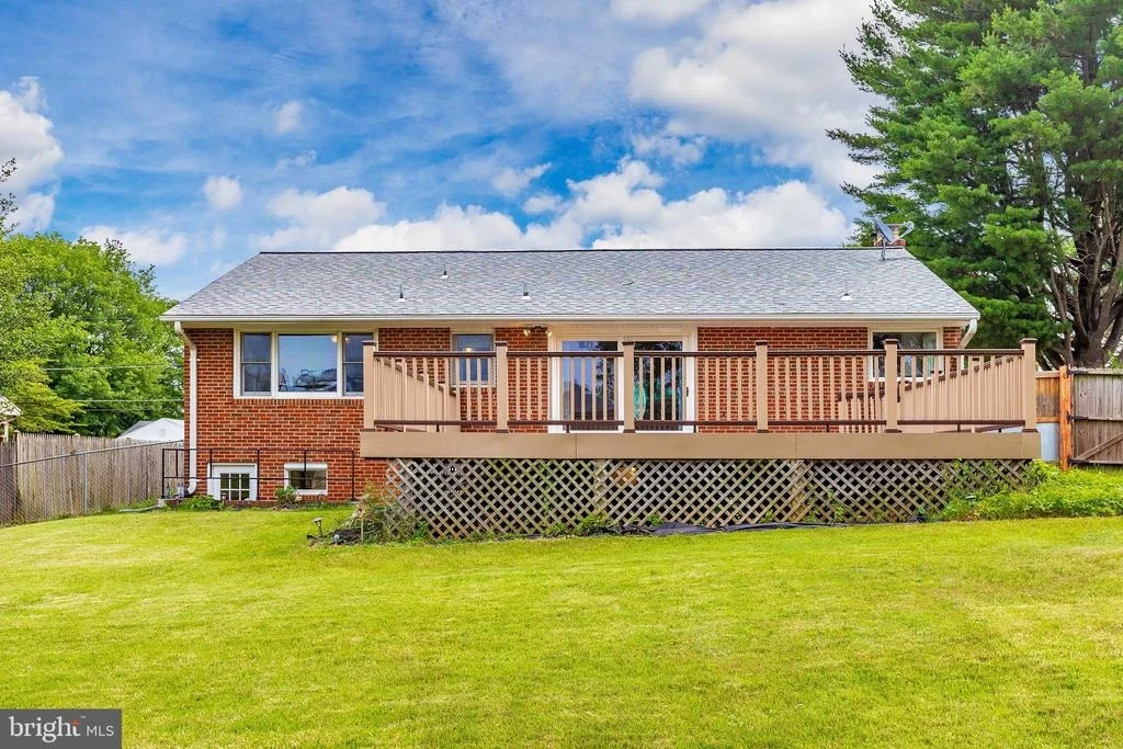 Photo of 16520 WALNUT HILL ROAD