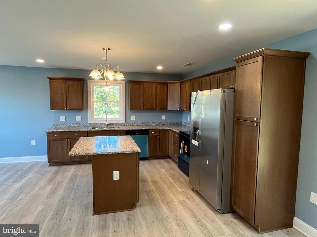 Photo of 11037 BOTTOM ROAD
