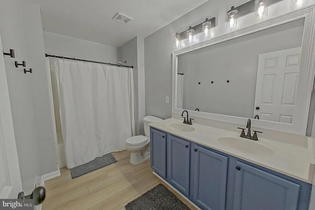 Photo of 809 BROOKRIDGE DRIVE