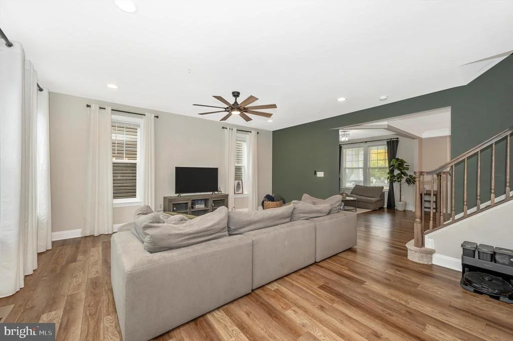 Photo of 529 POTOMAC VIEW PARKWAY