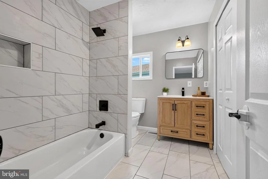 Photo of 3704 EDGEWATER PLACE