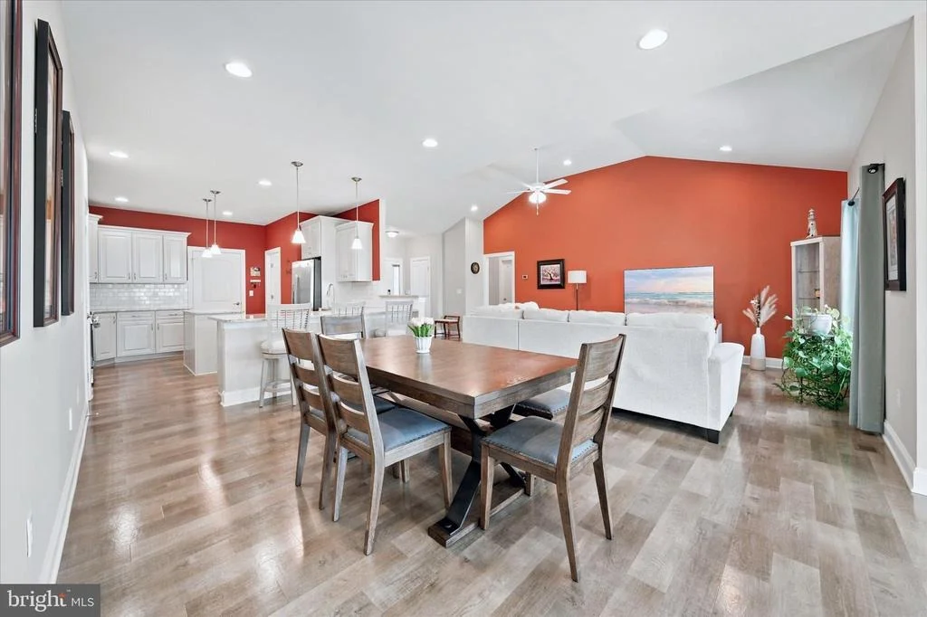 Photo of 18787 MELVILLE WAY