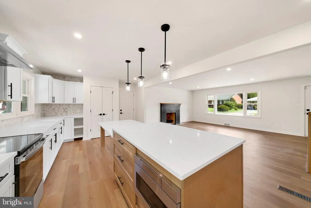 Photo of 615 TANEY AVENUE