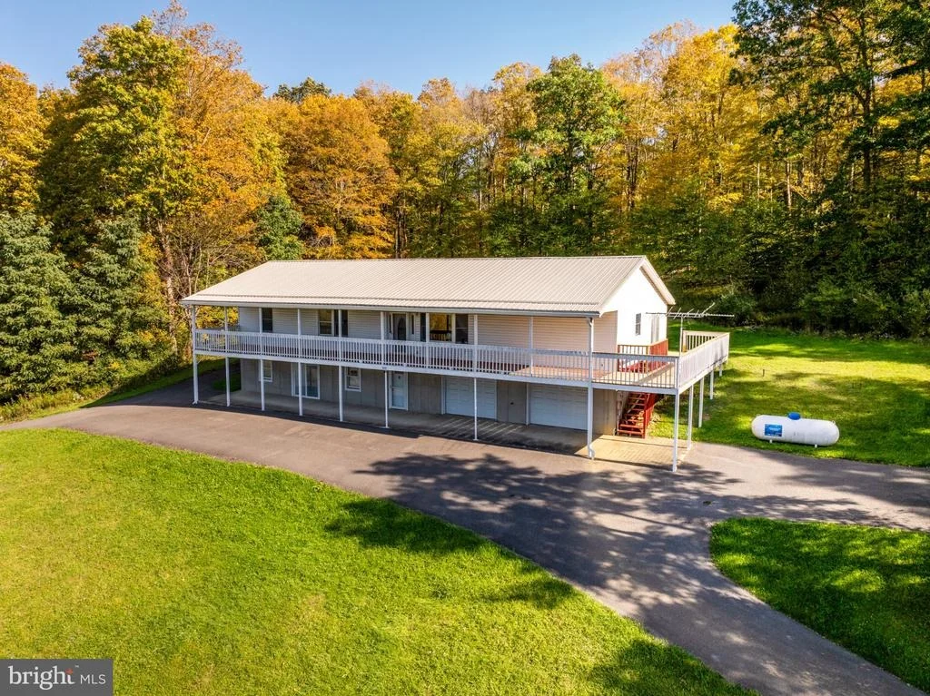 Photo of 2092 GORMAN ROAD