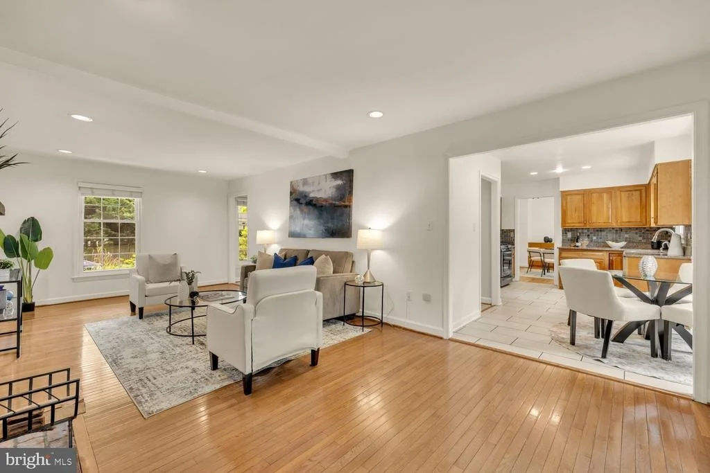 Photo of 12114 GREENLEAF AVENUE